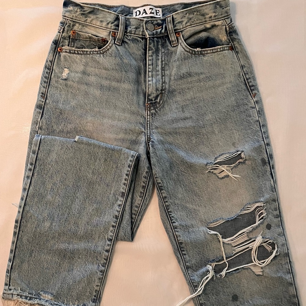 DAZE Distressed High Rise Jeans